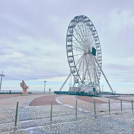 Apartment Grand Balcon Face 2 Renove